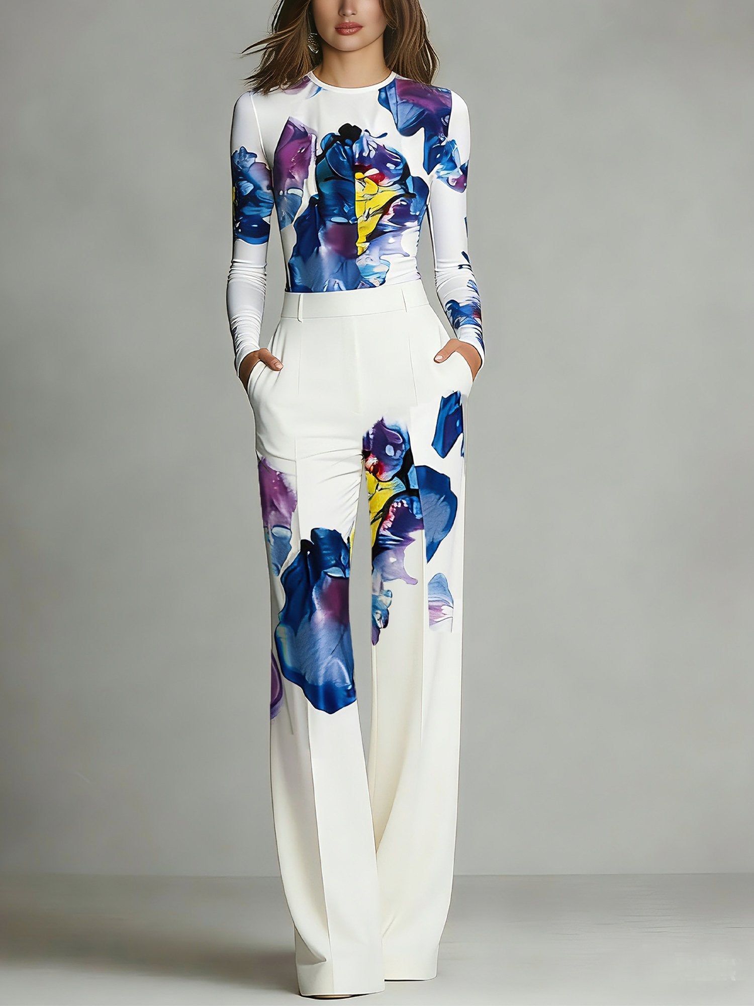 Conjunto de Top Cuello Redondo con Bloques de Color y Estampado Parcial y Pantalones