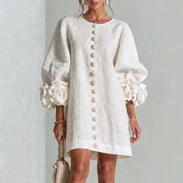 Vestido floral con mangas farol y cuello redondo
